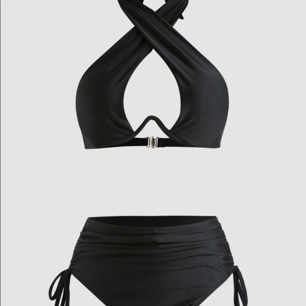 Cider criss cross halter top underwire two piece bikini set